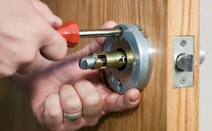 Security Locksmith Services West Palm Beach, FL 561-223-4938 - 12-Expert-Locksmith