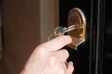 Security Locksmith Services West Palm Beach, FL 561-223-4938 - 7-Door-Unlock